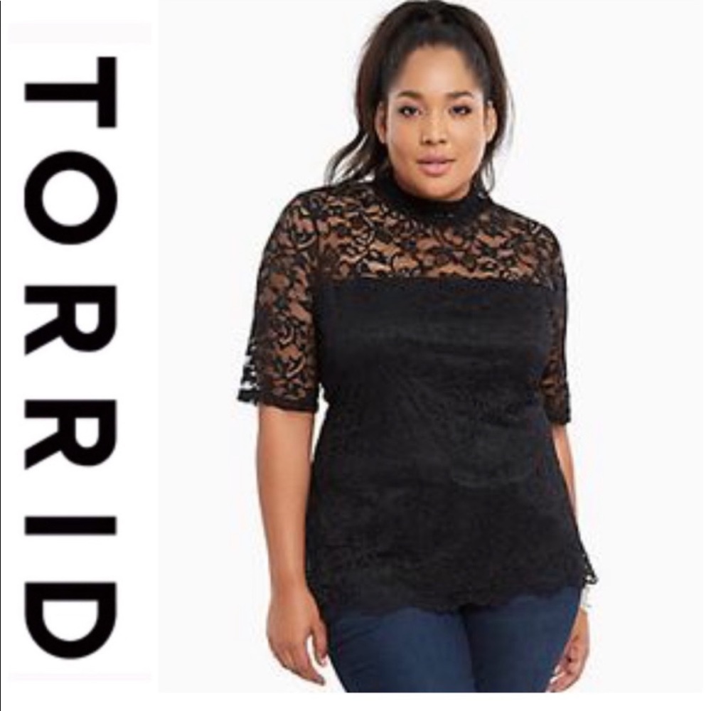 Torrid black lace like new top size 0